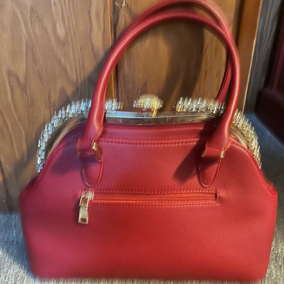 Red Bling purse - Picture 2 of 8